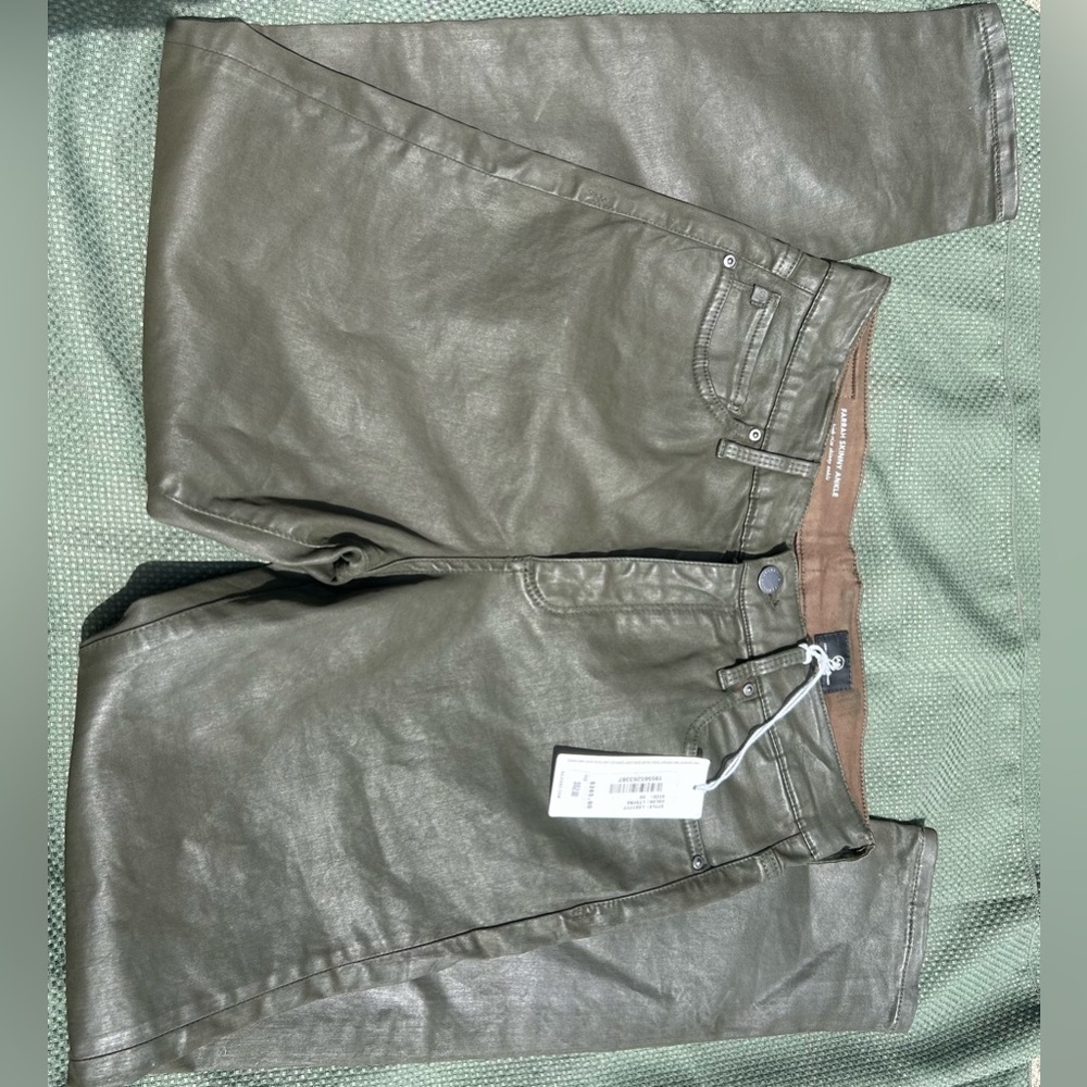 AG Farrah Skinny Jeans NWT Size 30 Greenish (not black as shown in stock photo)